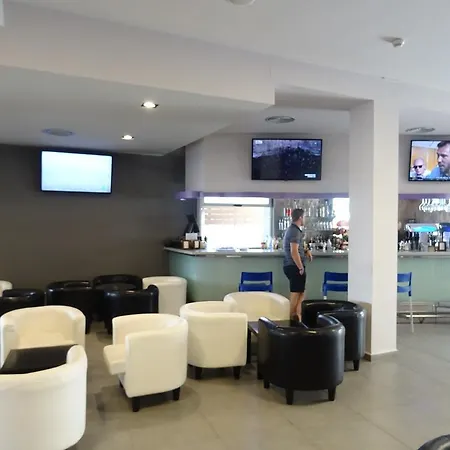 托萨马尔酒店 4*