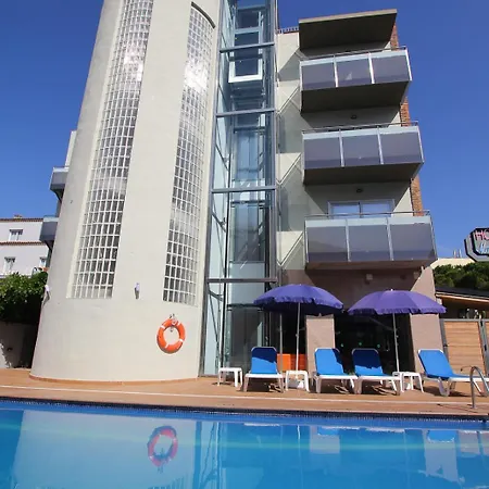 Готель Tossamar 4*