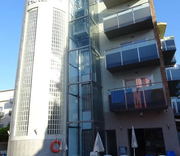 Tossamar Отель 4*